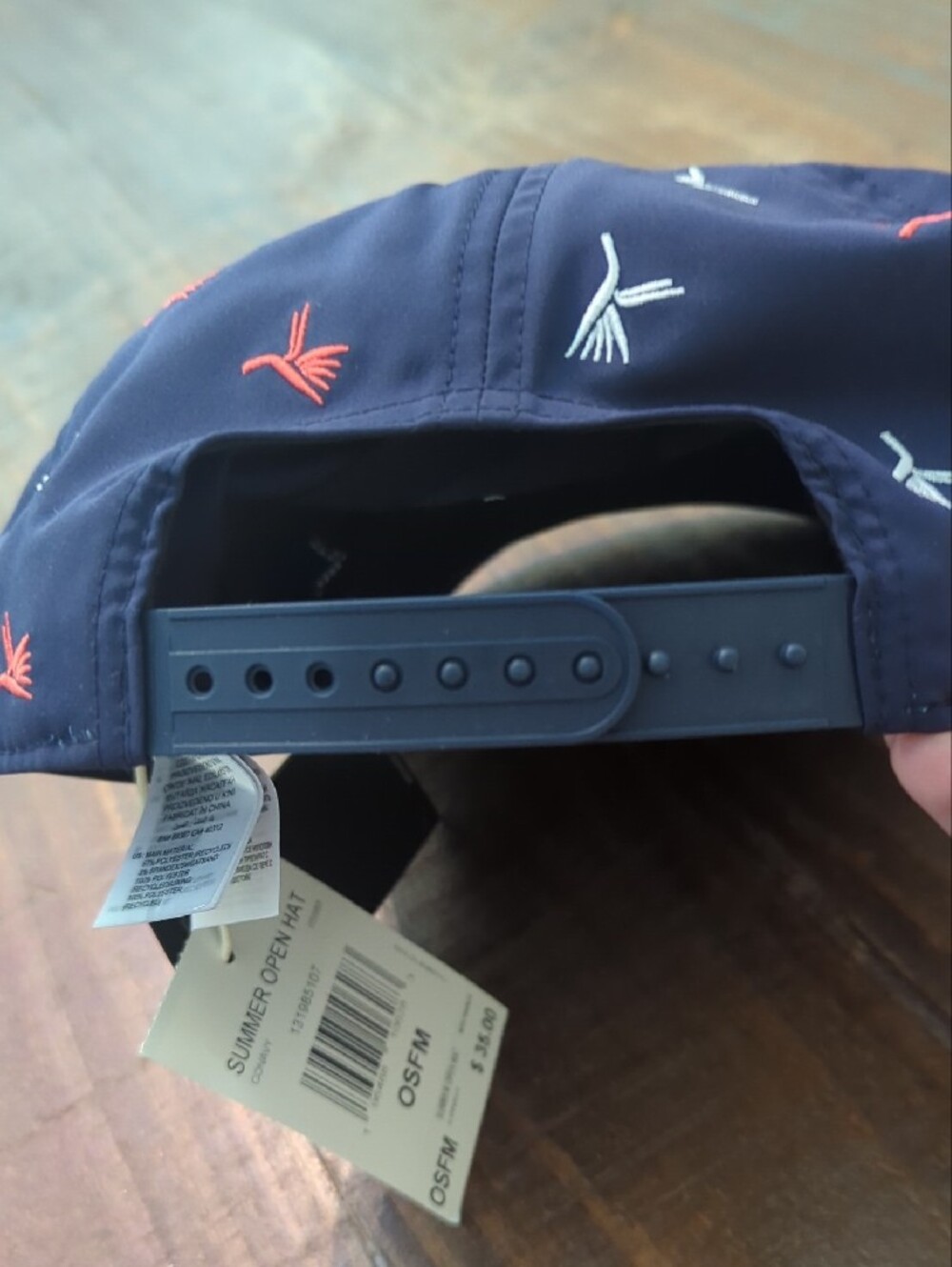 ADIDAS Golf Navy Cap with Coral & White Embroidered Motifs-New With Tags - Picture 4 of 7